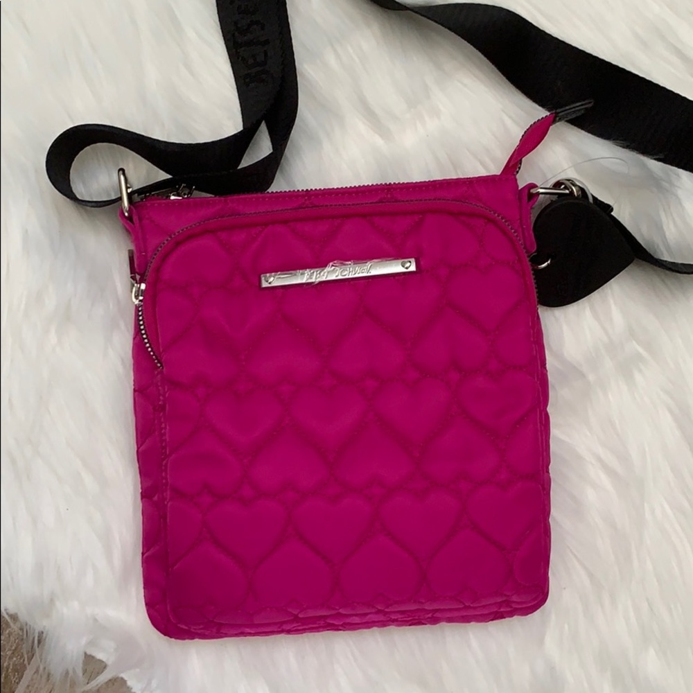 Betsey Johnson fushia crossbody